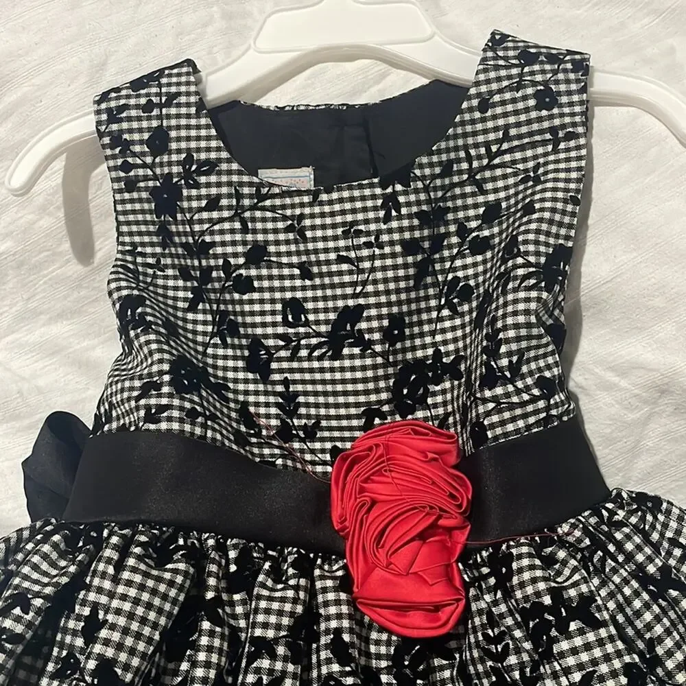 Marmellata 5 black plaid floral rose detailed dressy dress euc worn once